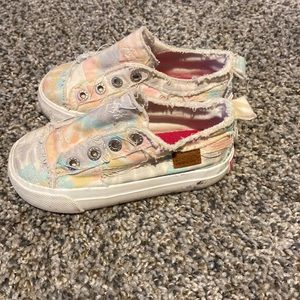 Blowfish toddler slip on shoes size 7 tie dye